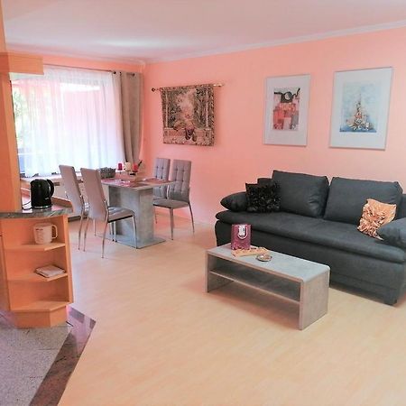Top Ferienwohnung Mit Tiefgaragenstellplatz, Auch Fuer Laengere Aufenthalte ザスバッハヴァルデン エクステリア 写真