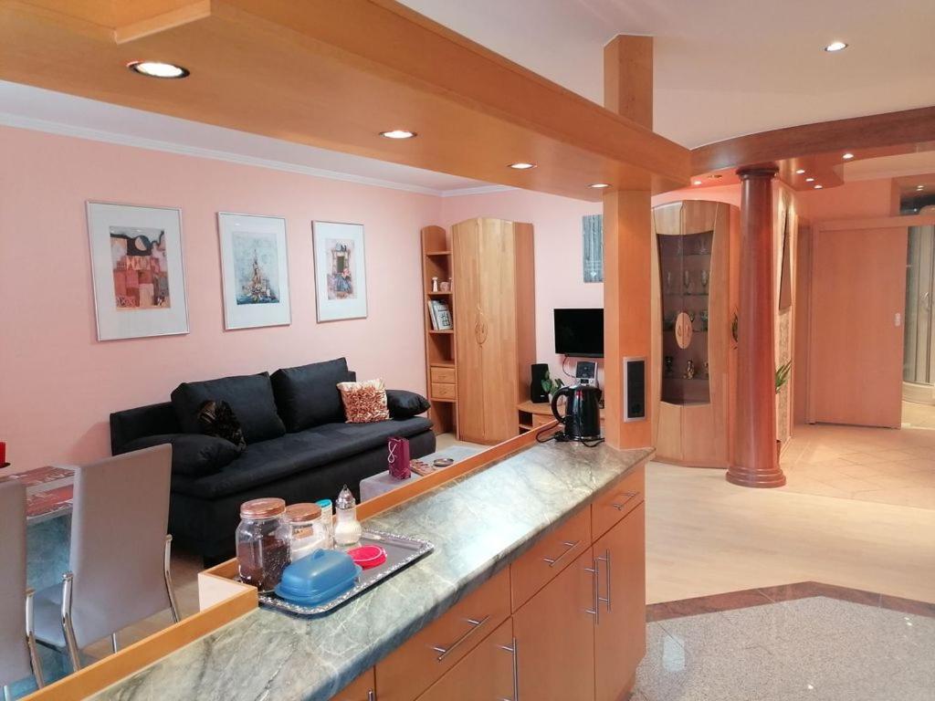 Top Ferienwohnung Mit Tiefgaragenstellplatz, Auch Fuer Laengere Aufenthalte ザスバッハヴァルデン エクステリア 写真
